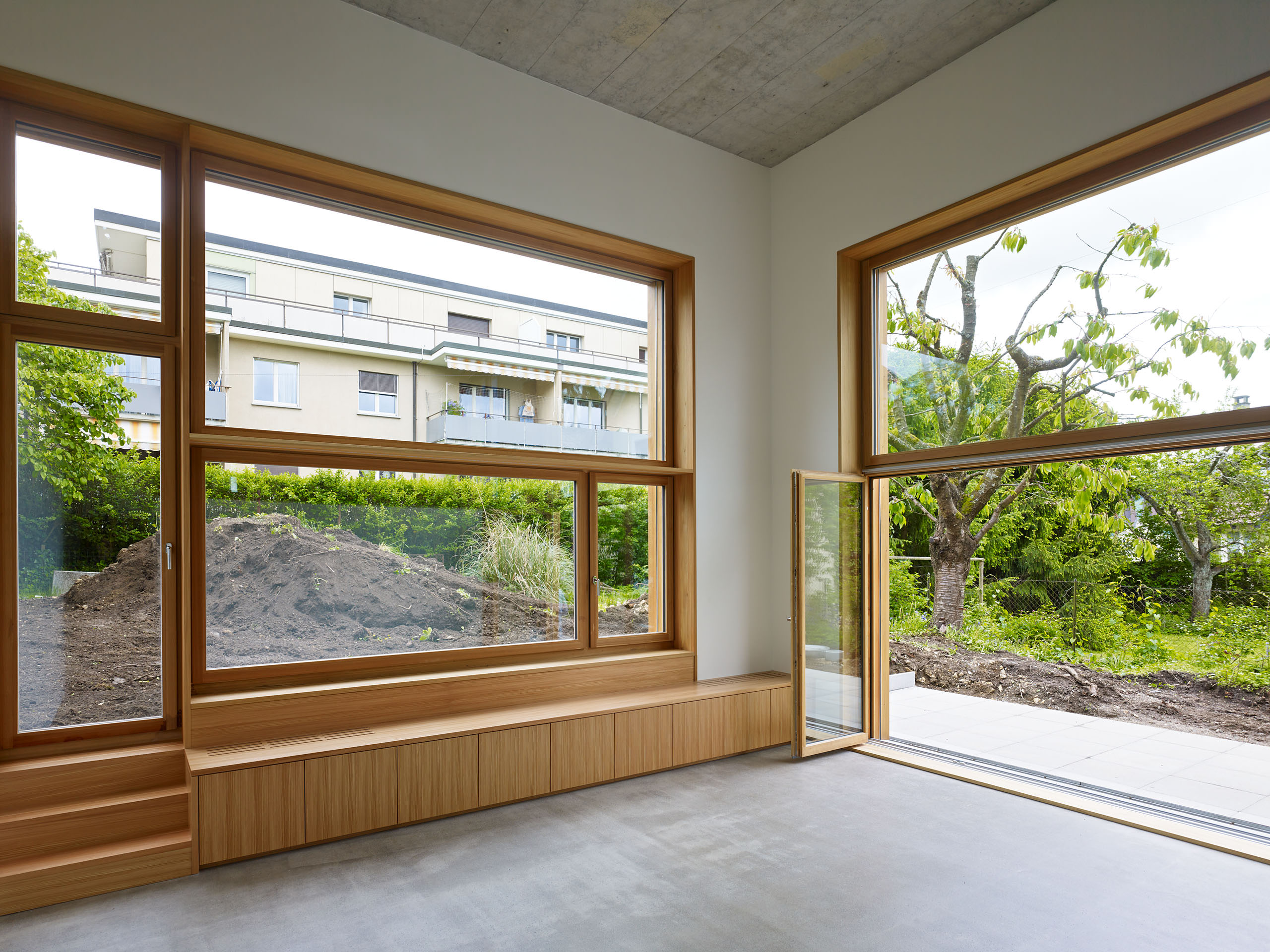 E14496 Alpa 044408p j2560